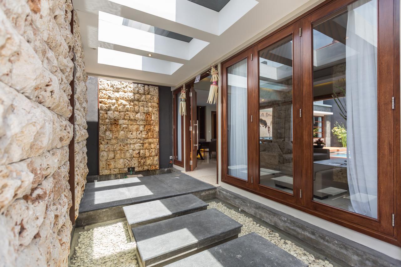 Entrada Seminyak Villa By Nagisa Bali Eksteriør billede